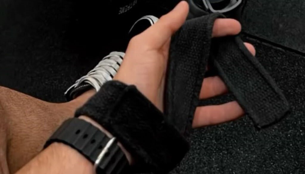 wrist straps for lifting